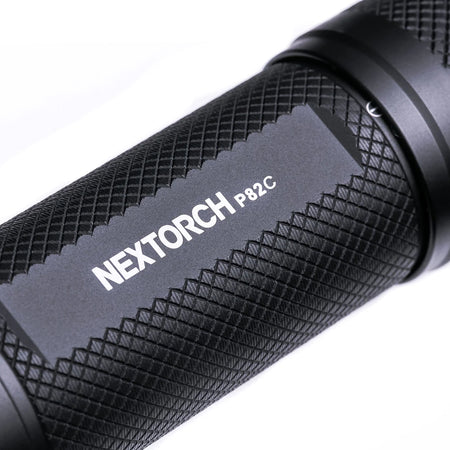 Nextorch P82C Taschenlampe 1.100 Meter 2200 Lumen